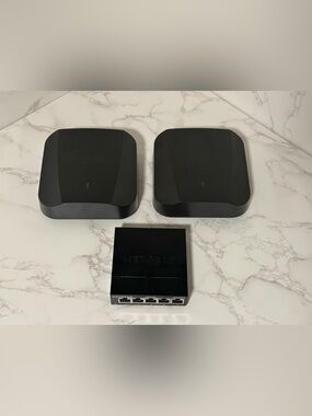 Wyze AXE5400 Tri-Band Wi-Fi 6E Mesh Router Pro 2 PACK - Plus Netgear Switch